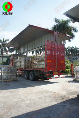客戶四套渦流洗菜機(jī)組順利完工裝車(chē)出貨！