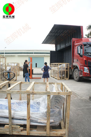 多功能洗菜機(jī)等一批蔬菜清洗加工設(shè)備發(fā)貨交付客戶！