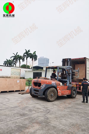 泰國(guó)客戶(hù)復(fù)購(gòu)的沙拉菜清洗脫水線(xiàn)設(shè)備發(fā)貨交付！